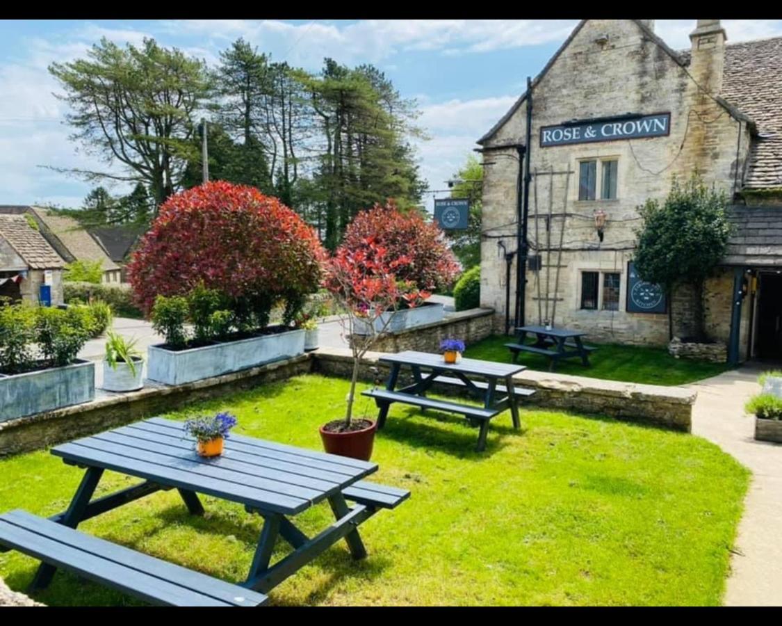 The Rose & Crown Farmhouse Kitchen Nympsfield 외부 사진