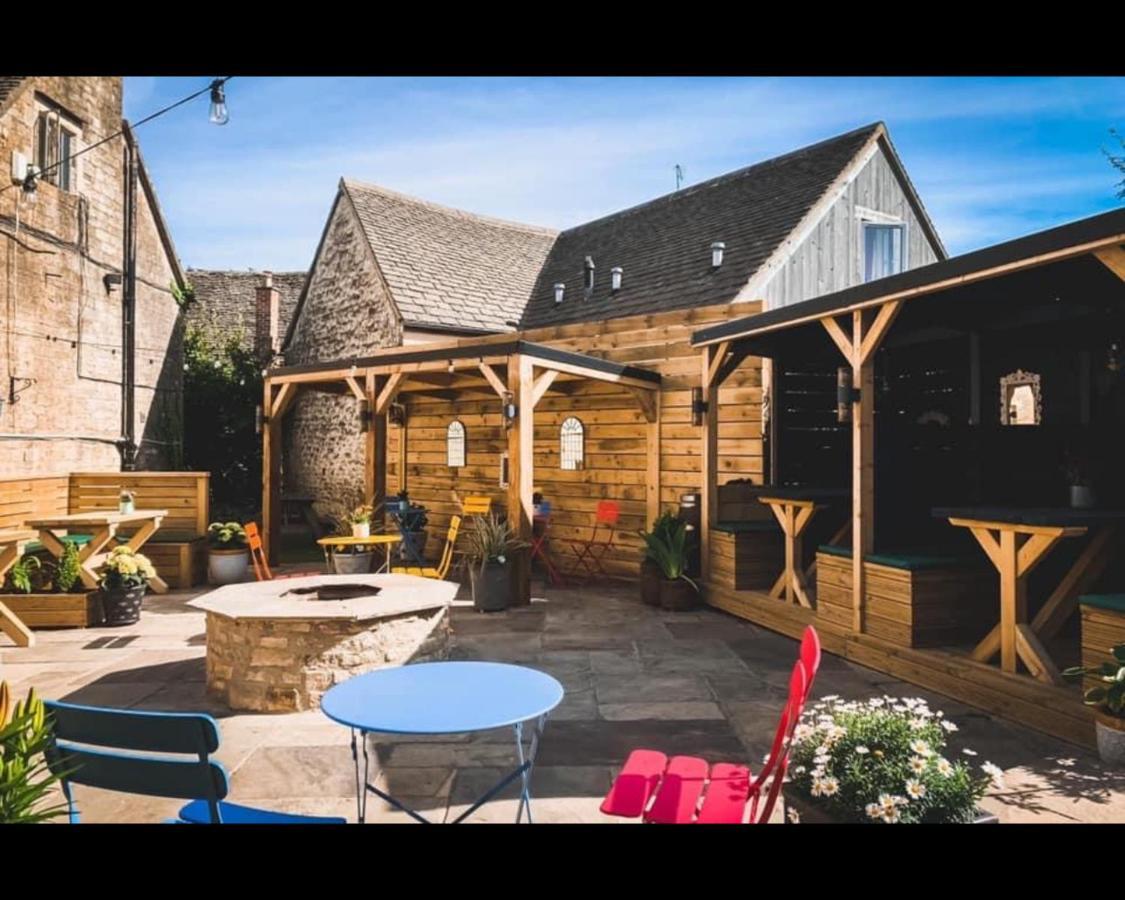 The Rose & Crown Farmhouse Kitchen Nympsfield 외부 사진