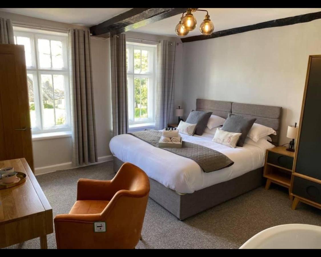 The Rose & Crown Farmhouse Kitchen Nympsfield 객실 사진